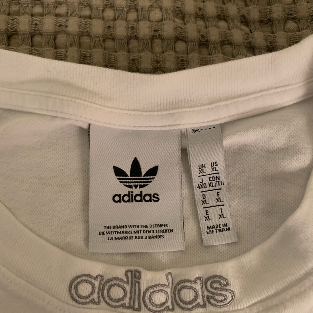 Adidas tshirts (2)